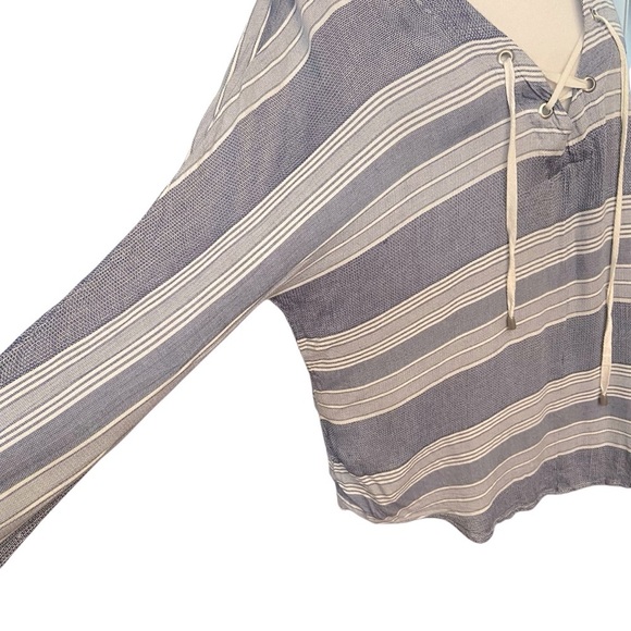 Rails Lily Athens Women’s Stripe Blouse Size S Long Sleeve Blue Rayon Oversized - Picture 5 of 14